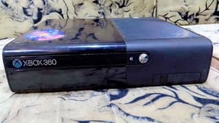 xbox 360 with 2 games and 1 controller