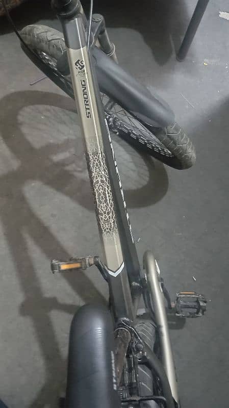 Strong Bicycle 26 size 3