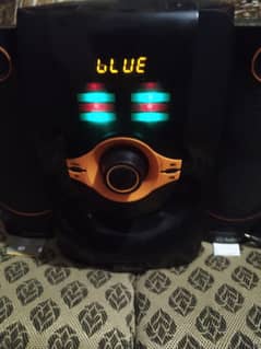 audioonic sound one woofer two speaker with remote mint condition