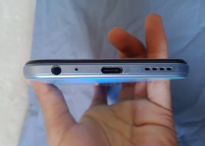 Vivo y33s mobile for sale in Pakistan 5