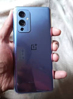 OnePlus 9