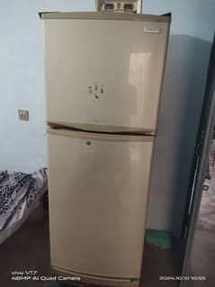 Singer fridge for sale