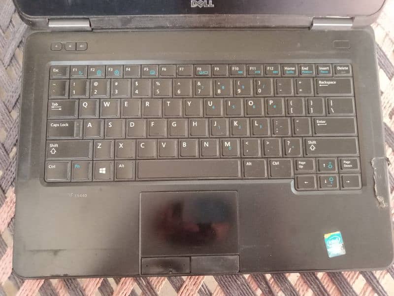 Dell I5 4th generation with dual battery 4