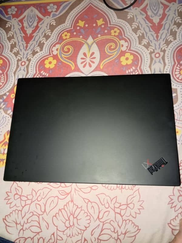 Lenovo X1 carbon 14inch fullhd screen corei7 10thgen 16gbram 512gb ssd 0