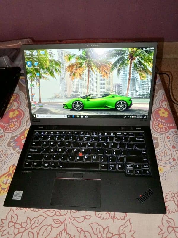 Lenovo X1 carbon 14inch fullhd screen corei7 10thgen 16gbram 512gb ssd 1