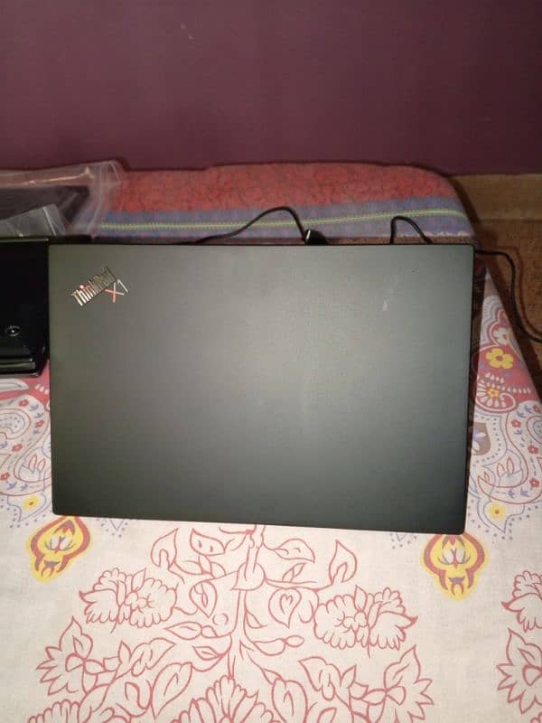 Lenovo X1 carbon 14inch fullhd screen corei7 10thgen 16gbram 512gb ssd 6