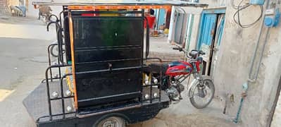 Riksha urjnat sall 70 cc moter sayal hai body bilkul thk hai