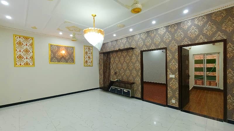 Ideal Prime Location House For Sale In Punjab Small Industries Colony 0