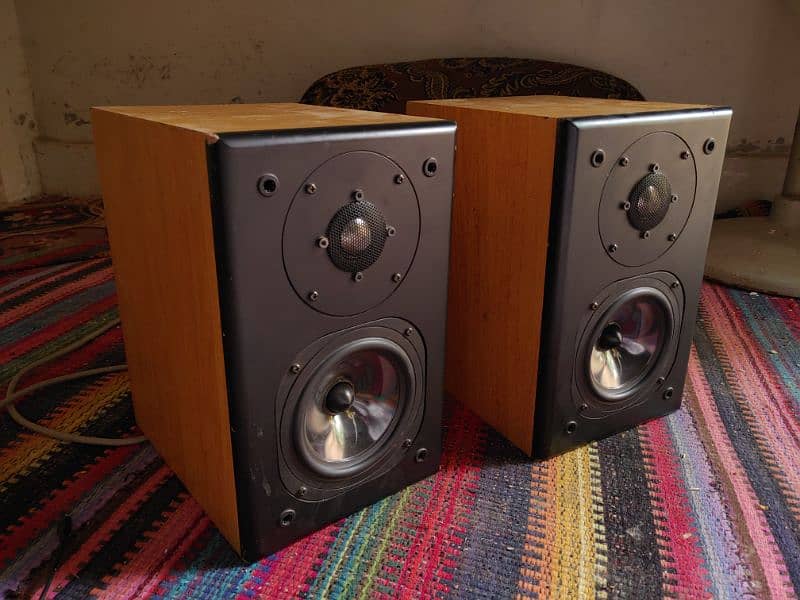 RIT High End bookshelf Speakers 0