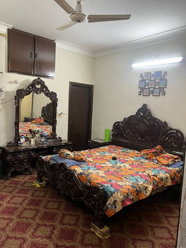 5 marla beautiful house for sale at the prime location of johar town NEAR allah ho chock 3