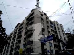 Prime Location Flat Sized 1350 Square Feet Is Available For sale In Gulshan-e-Iqbal - Block 13-D2 0