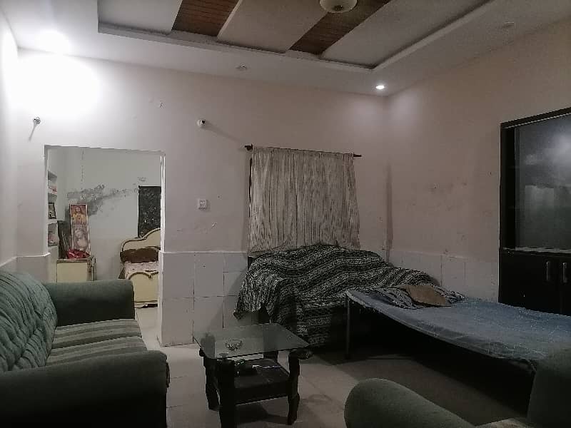 House Available For Sale In  Nishat  Colony 2