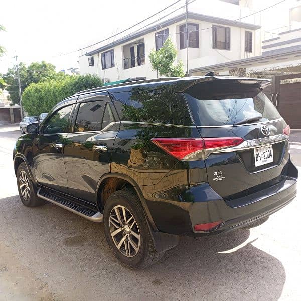 Toyota Fortuner Sigma 2018 3