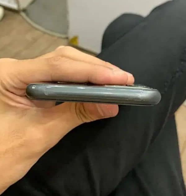 iPhone 11 non PTA exchange possible 4