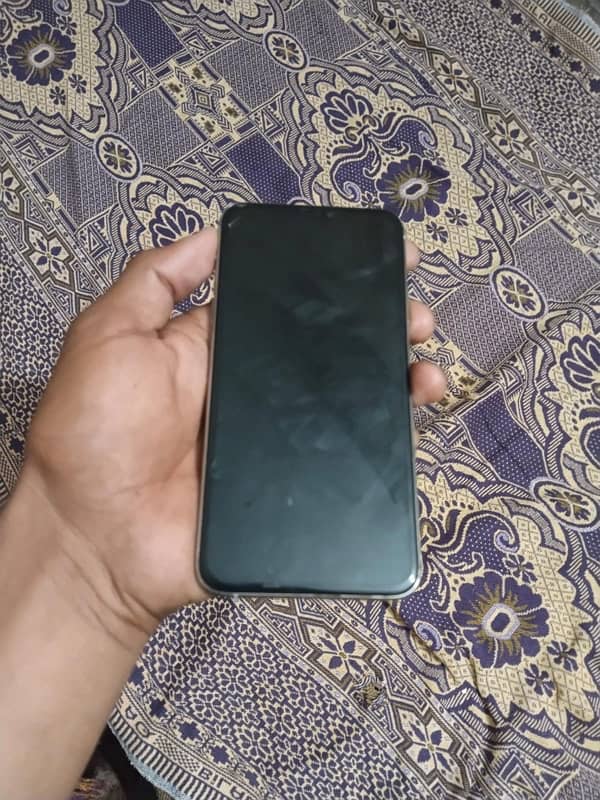 Iphone 11 Pro PTA 64 GB 3