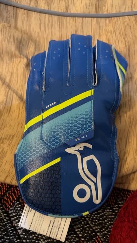 keeping glove youth size 0