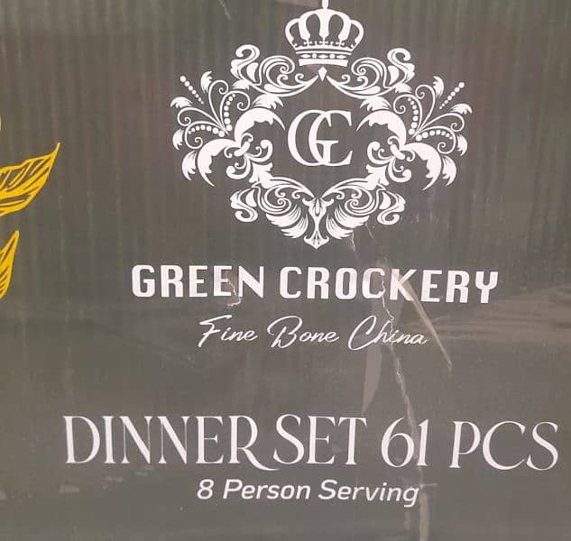 DINNER SET | 61 PIECES | 8 PERSONS SERVING | GREEN CROCKERY 0