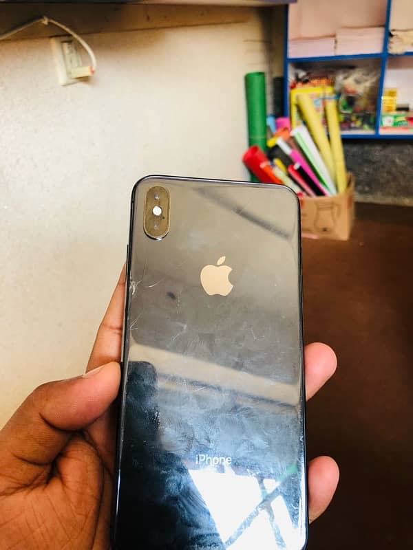 Iphone xs max(PTa approved) 1