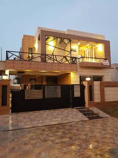 Zee Real Estate Offers 1 K Near to Park & McDonalds Phase 7 Y Block Near to Golf & Cinema Available