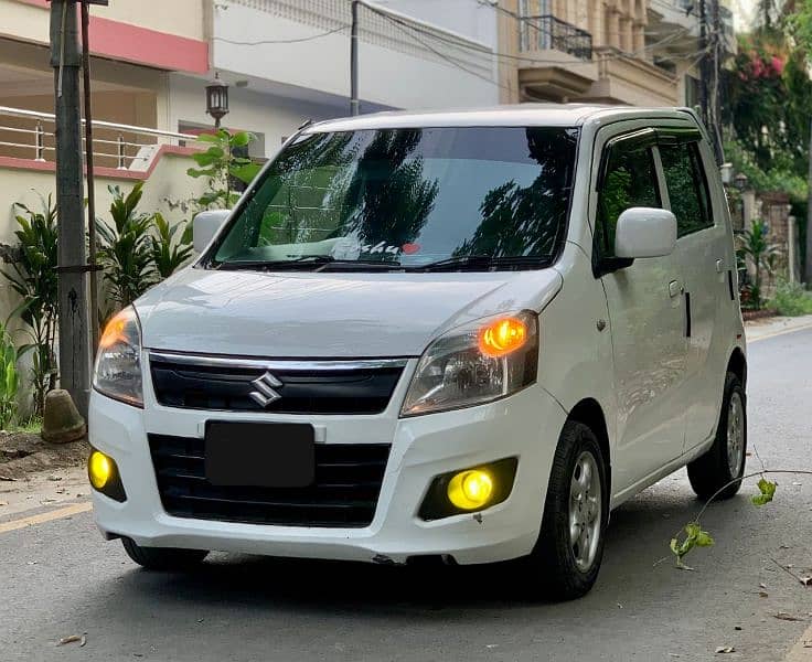 Suzuki Wagon R 2015 3