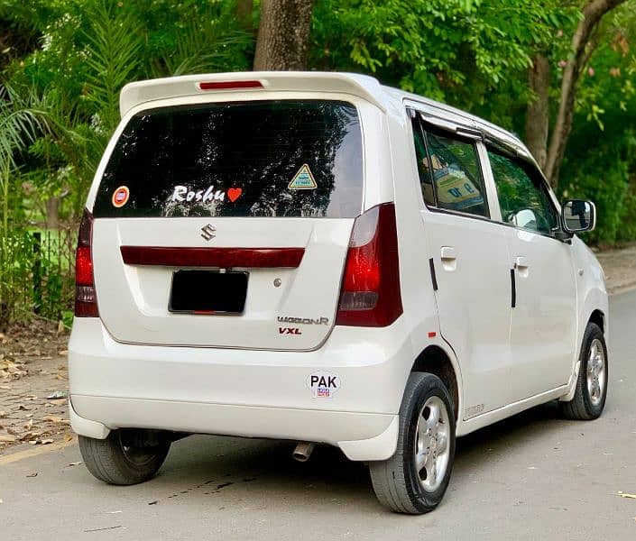 Suzuki Wagon R 2015 4