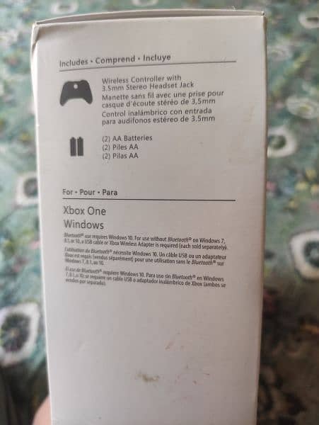 XBOX One wireless controller 1