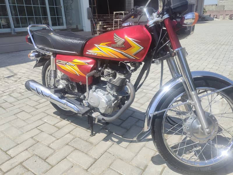 Honda CG 125 2021 3