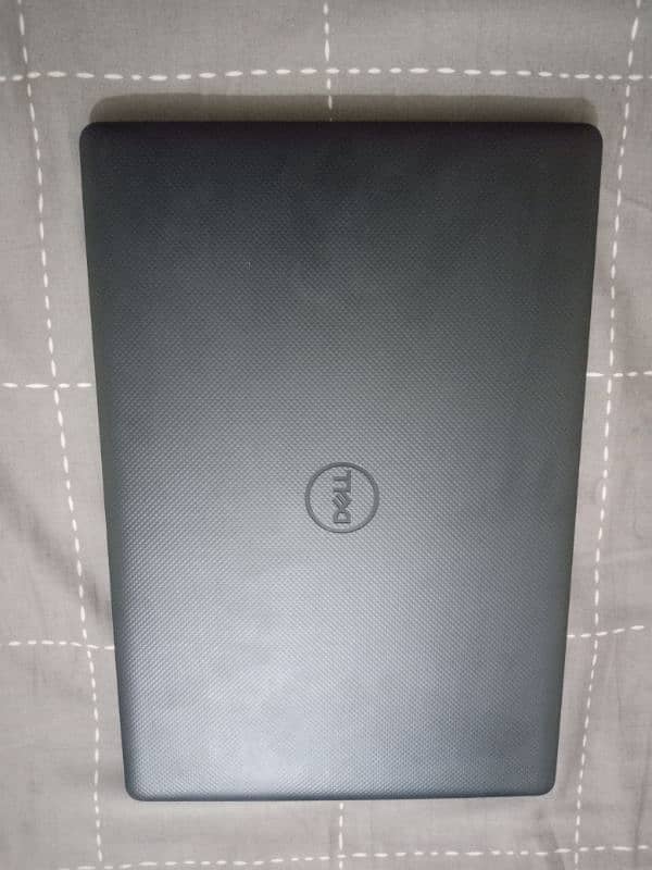 Dell i3 10th gen in box open condition 3