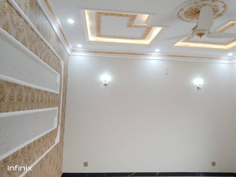 10 MARLA CORNE BRAND NEW LUXURY ELEGANT SPANISH DESIGN HOUSE AVAILABLE FOR SALE IN FORMANITES HOUSING SCHEME BLOCK -N LAHORE. 12