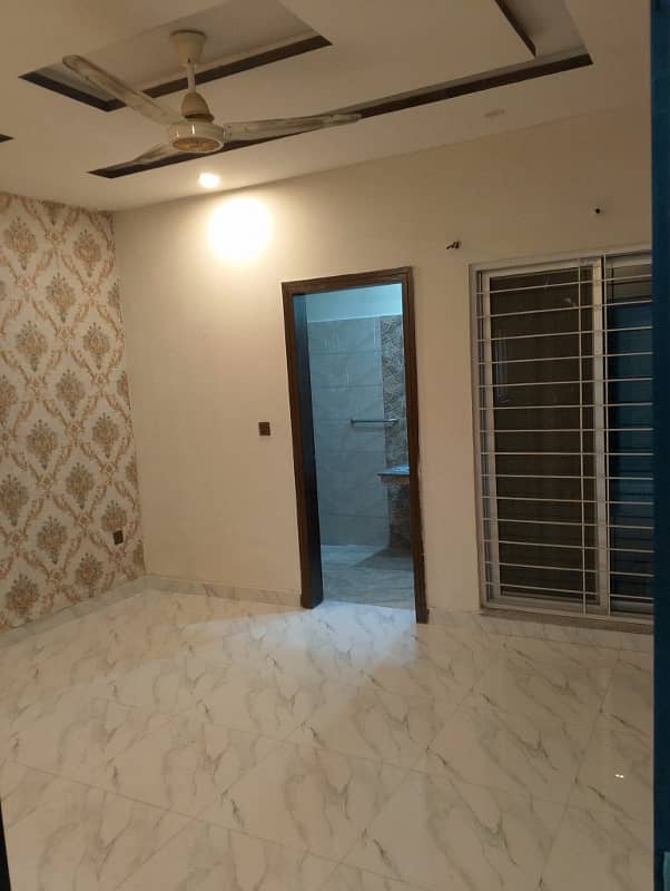 5 MARLA SPANISH HOUSE AVAILABLE FOR RENT IN STATE LIFE HOUSING SCHEME BLOCK -A LAHORE. 3