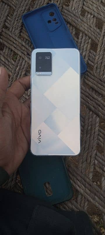 vivo Y21 condition 10/10 all ok 4/64 memory 0