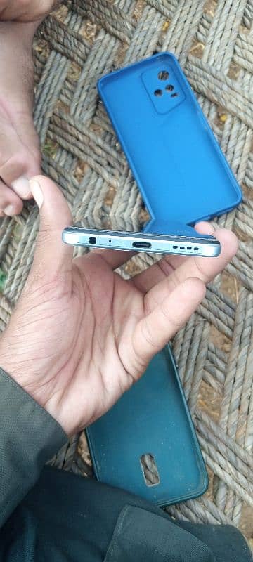 vivo Y21 condition 10/10 all ok 4/64 memory 4