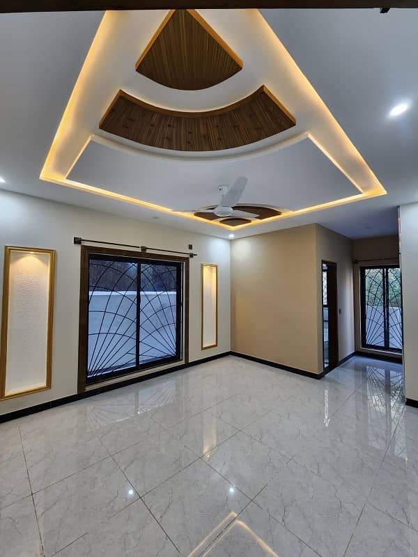 Brand New House for sale in G15 size 12 Marla Double story Near to mini market masjid park Best location More Ten options New & Old House available 1