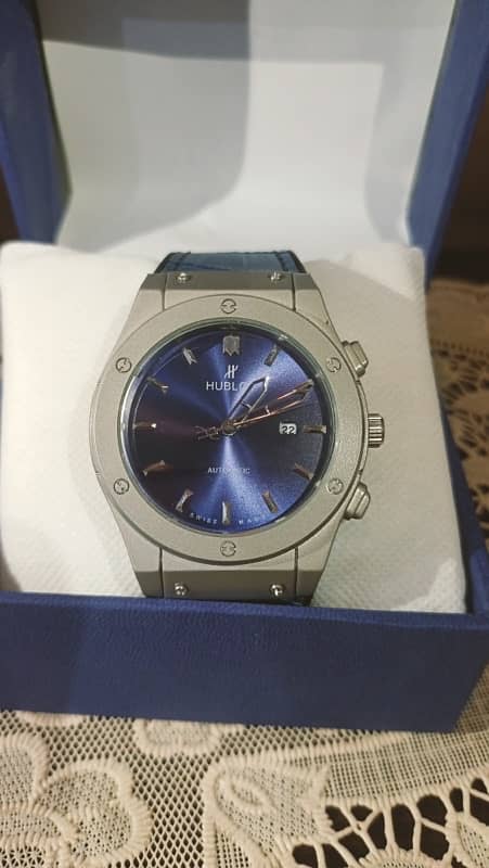 HUBLOT blue strap with silvered case buissness watch 1