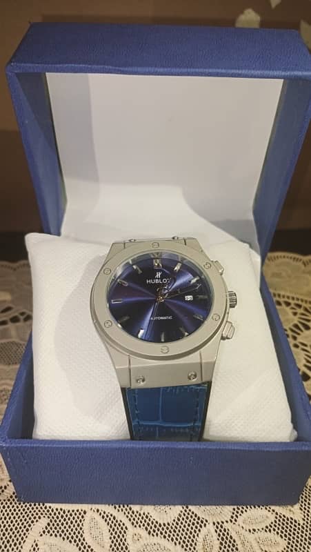 HUBLOT blue strap with silvered case buissness watch 2