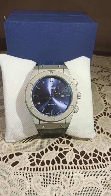 HUBLOT blue strap with silvered case buissness watch 5