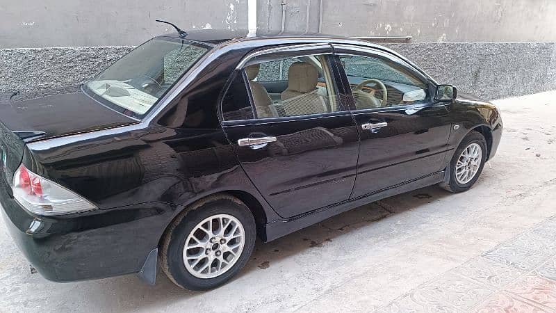 Mitsubishi Lancer 2005 GLX 1.6 manual 3