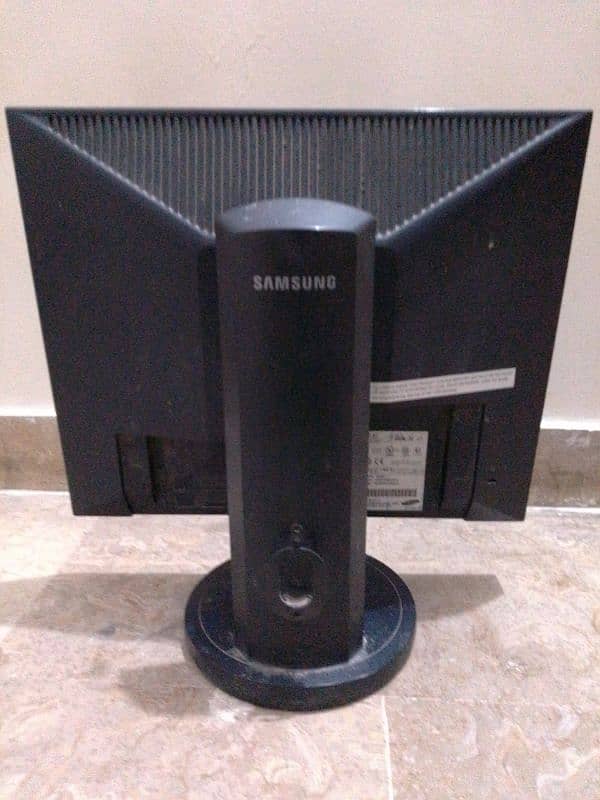 Samsung led monitor good condition working properly 3