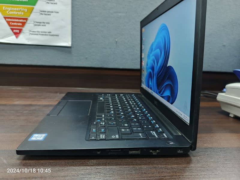 Dell Laptop Latitude 7280 i5 7th generation 8GB 256GB SSD 5