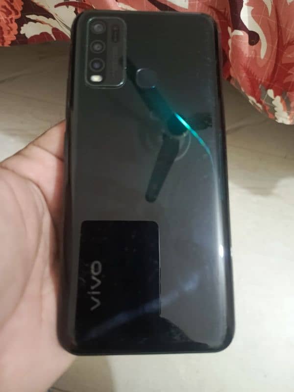 Vivo y30 4gb 128gb With Box. 1