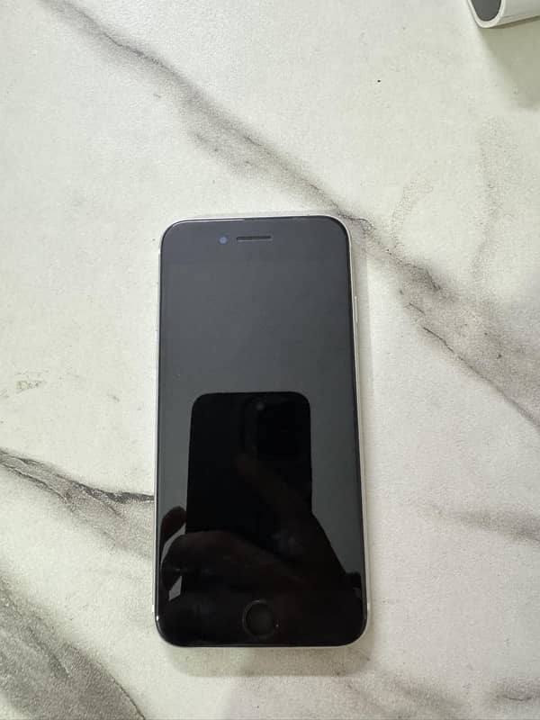 iphone se 2020 128gb non 7