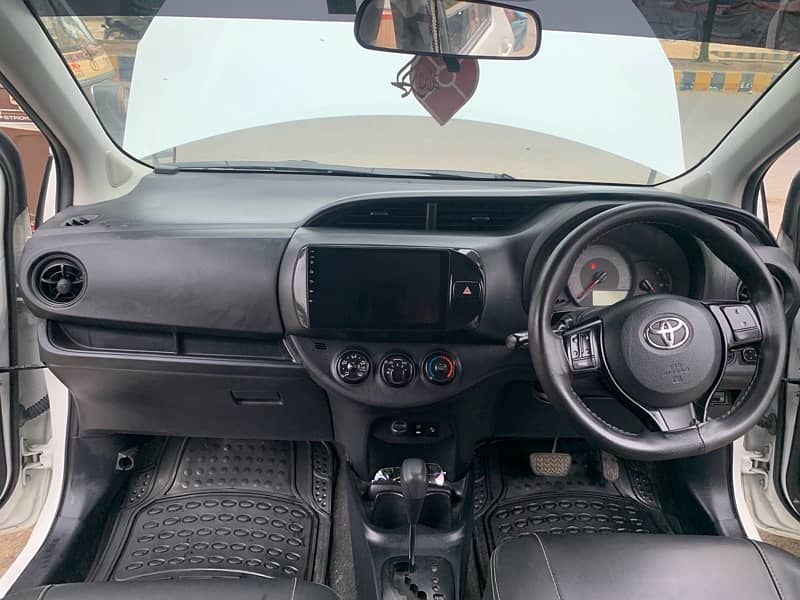 Toyota Vitz 2018/2021 3