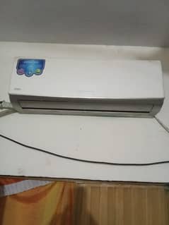 Kenwood 1 Ton Simple AC used ( AC dealer)