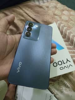 vivo y100 8/256 80watt charger. aik din be use nhi kiya hoa