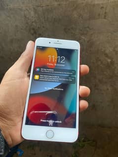 i phone 7 plus 128 condition 10/8Officail pta daba and orignel charger 0