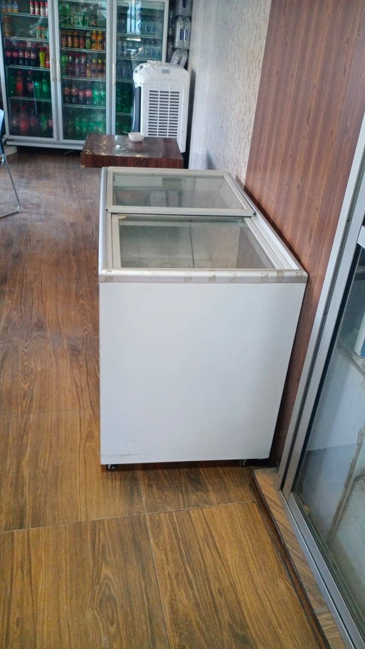 deep freezer Other Home Appliances 1094196844
