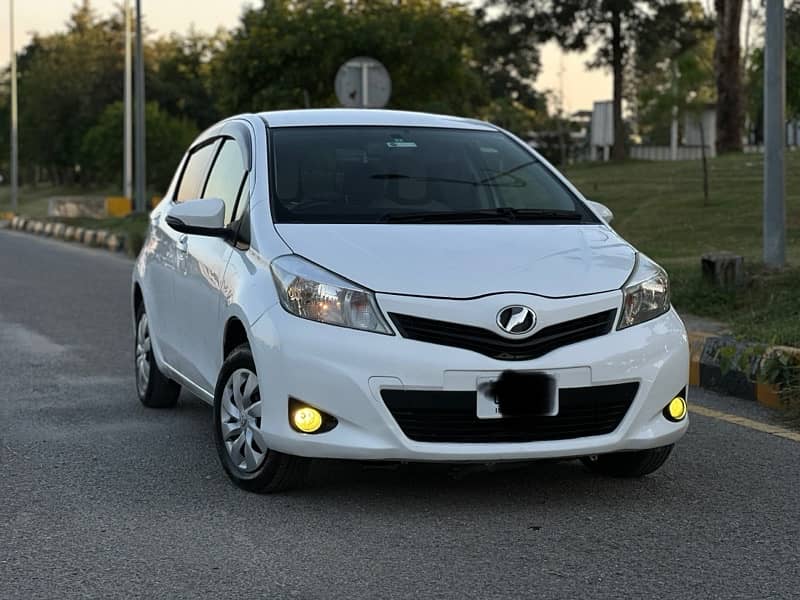 Toyota Vitz 2012 2