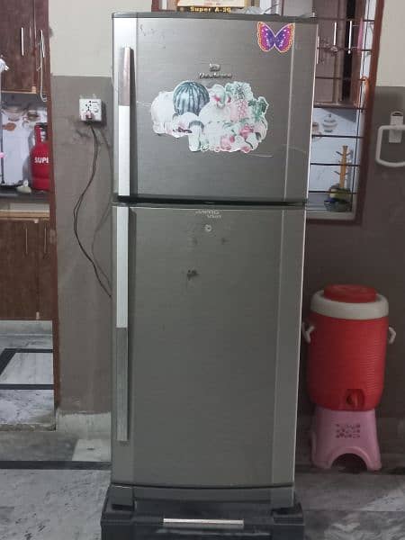 Dawlance fridge in used 1