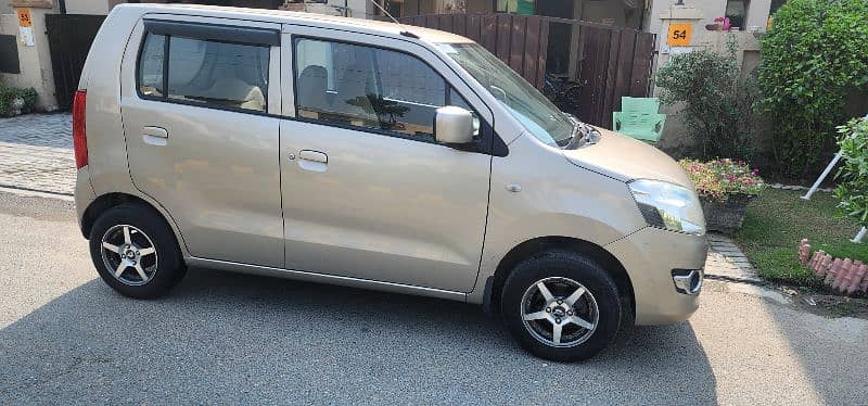 Suzuki Wagon R 2018 4