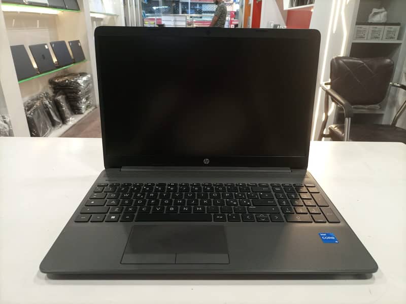 HP ZBook 15 G5  Core i7-8850H 8th Generation - Laptops 5